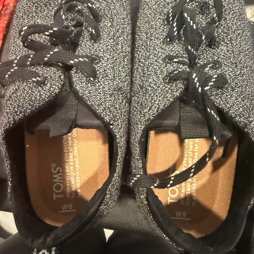 Toms Black Sneakers Classic Style